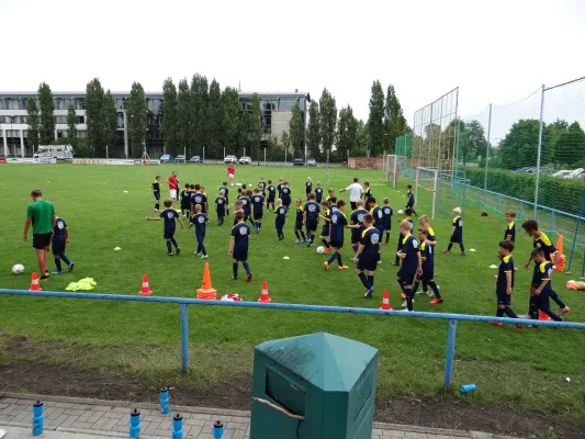 Hans Dorfner Fussballschule 2015