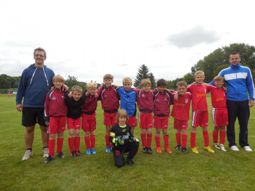 Grillen, Zelten und Fußball wurde auch gespielt