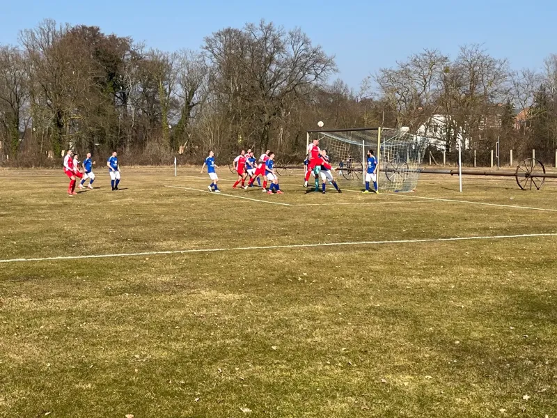 Unser Männerteam mit großer Moral zum wichtigem Auswärtspunkt beim MSV