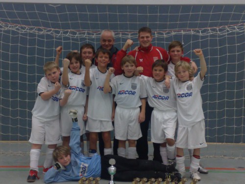 E-Jugend siegt beim Hallenturnier in Aken!