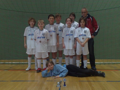 E-Jugend belegt 3. Platz beim Hallenturnier in Leißling!