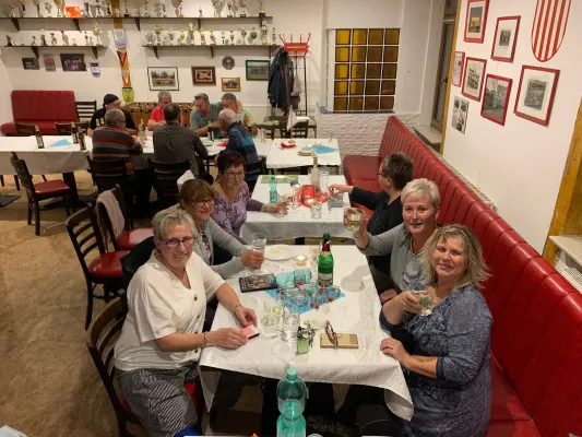 Einheit Alte Herren Party